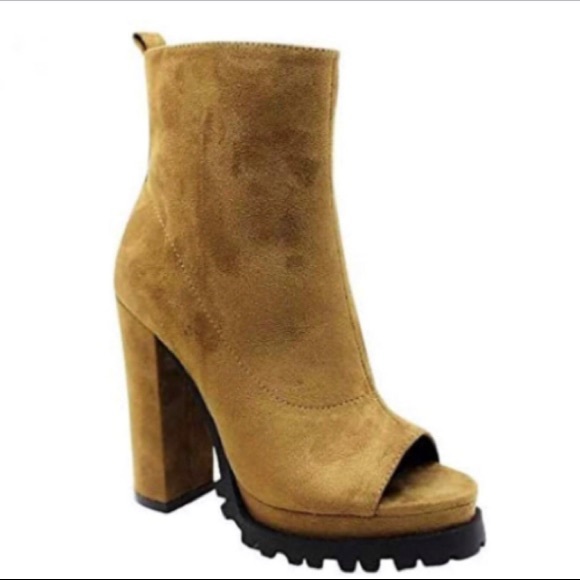 New olive open toe platform bootie - Picture 4 of 5
